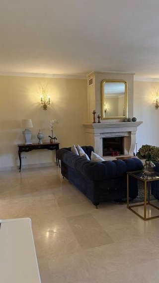 Chalet en alquiler en Costabella en Marbella