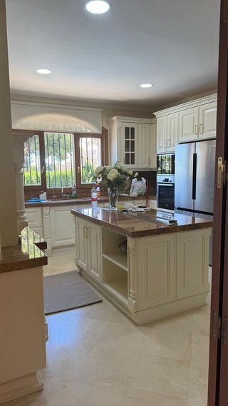 Chalet en alquiler en Costabella en Marbella