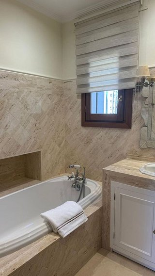 Chalet en alquiler en Costabella en Marbella