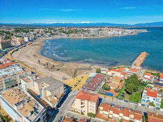 Piso en venta en Port - Les Planasses en Escala, L´