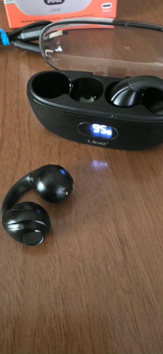 Auricolari Bluetooth LinQ K50 con clip