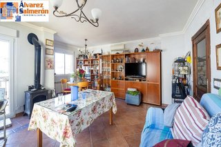 Chalet en venta en Alfacar