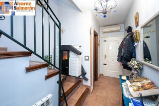 Chalet en venta en Alfacar