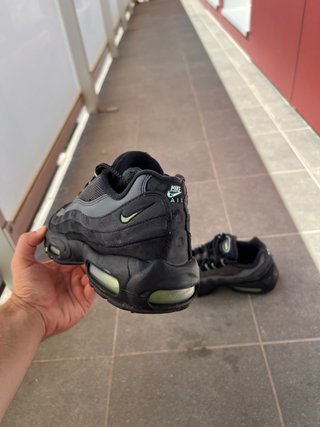 Nike Air Max 95 Negras / Verde Neón