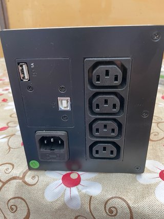 LEGRAND 800va batteria nuova