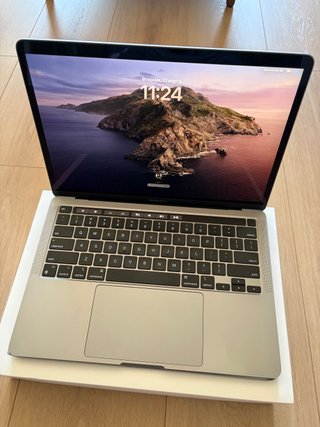 MacBook Pro M2 2022
