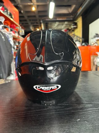 Casco de moto negro