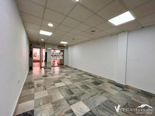 Local comercial en venta en Urb. El Palmeral en Mojácar