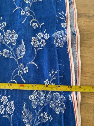 Tela antigua de colchón cutí jacquard floral azul