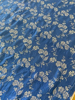 Tela antigua de colchón cutí jacquard floral azul