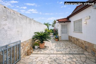 Chalet en venta en Urbanitzacions en Lloret de Mar