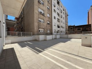 Piso en alquiler en Eixample en Tarragona