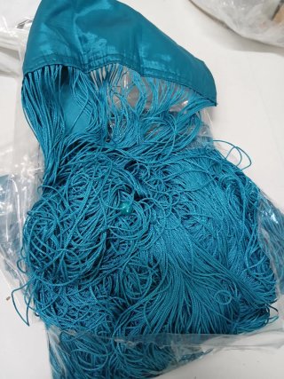 Cortina de hilos para puerta color teal