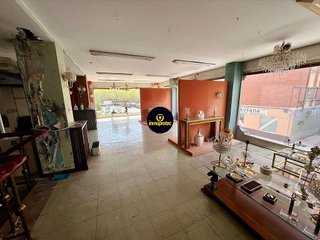 Local comercial en venta en Plaza España - Villa Pilar - Reyes Católicos - Vadillos en Burgos