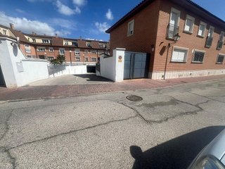Garaje en venta en Pedrezuela