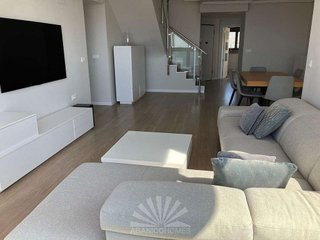 Dúplex en alquiler en Pueblo Levante en Benidorm