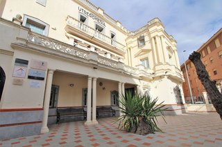 Local comercial en alquiler en Pardaleras en Badajoz