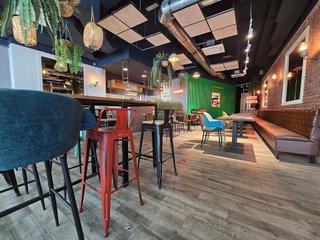 Local comercial en alquiler en Marquès de la Fontsanta - Pere Garau en Palma de Mallorca