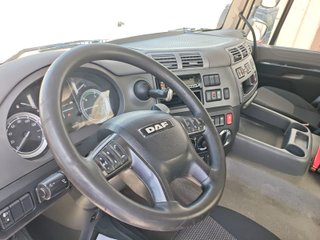 CAMIÓN DAF CF 410