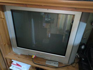 Televisor Sony Trinitron 27 /Gris