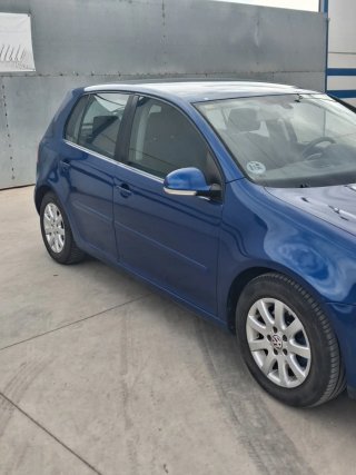 Volkswagen Golf 2004