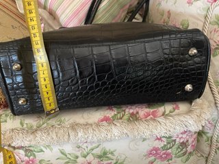 Borsa a spalla donna ecopelle nera effetto coccodr