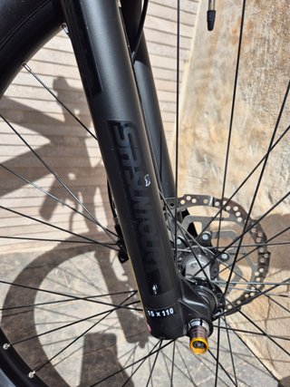 Orbea Alma H30 2023 Talla M Rojo Oscuro