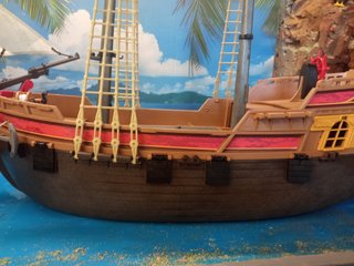BARCO  PIRATA 5135 PLAYMOBIL