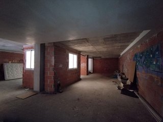 Local comercial en venta en La Paz en Villena