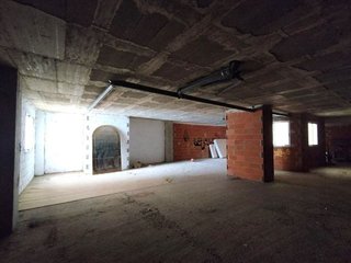 Local comercial en venta en La Paz en Villena