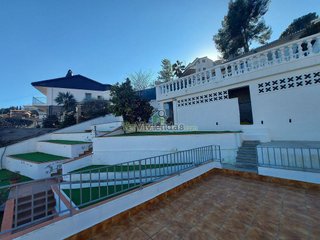 Chalet en venta en Santa Coloma de Cervelló