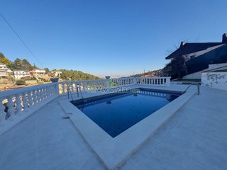 Chalet en venta en Santa Coloma de Cervelló