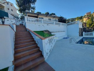 Chalet en venta en Santa Coloma de Cervelló