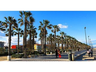 Casa pareada en alquiler en El Cabanyal- El Canyamelar en Valencia