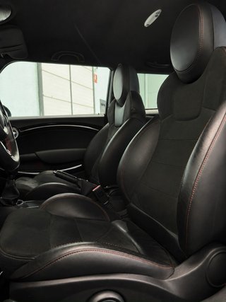 MINI John Cooper Works GP2