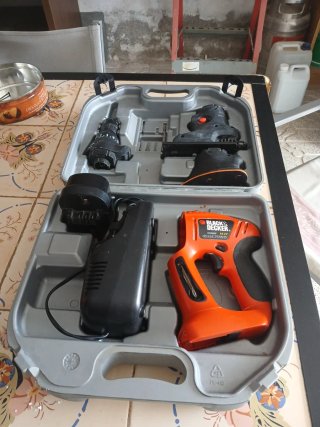 Taladro Black & Decker Quattro 14.4V