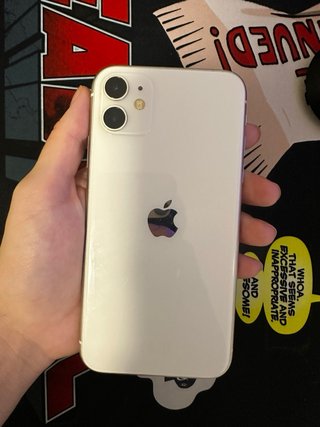 iPhone 11 128GB (73% batteria)