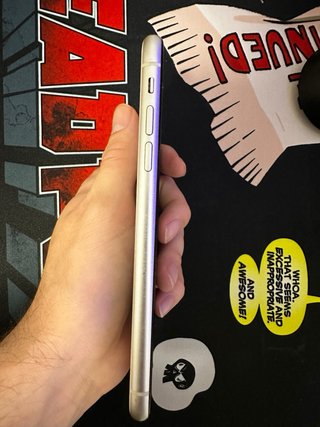 iPhone 11 128GB (73% batteria)