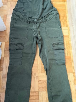 Pantalón premamá verde cargo