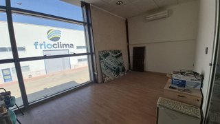 Nave industrial en alquiler en Santa Cruz - Industria - Polígono Campollano en Albacete