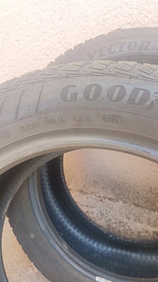 Neumáticos 215/55 R17 94V
