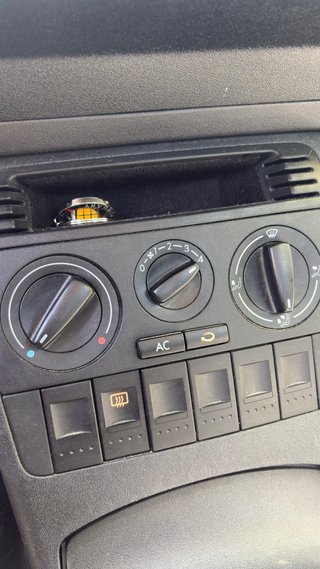 Volkswagen Polo 2000