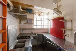 Local comercial en venta en Santoña