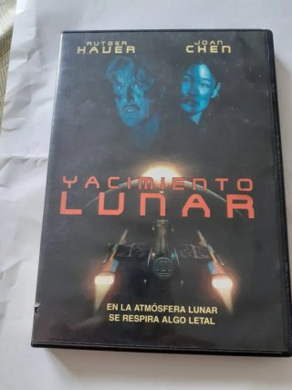 Película DVD Yacimiento Lunar