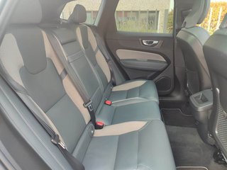 VOLVO XC60 2.0 B4 D AWD 197CV R-DESING !!!!!!!!!!!
