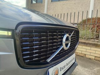 VOLVO XC60 2.0 B4 D AWD 197CV R-DESING !!!!!!!!!!!