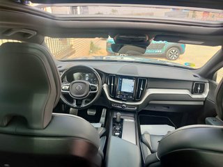 VOLVO XC60 2.0 B4 D AWD 197CV R-DESING !!!!!!!!!!!