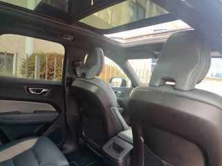 VOLVO XC60 2.0 B4 D AWD 197CV R-DESING !!!!!!!!!!!