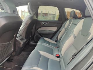VOLVO XC60 2.0 B4 D AWD 197CV R-DESING !!!!!!!!!!!