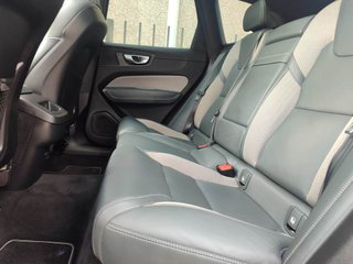 VOLVO XC60 2.0 B4 D AWD 197CV R-DESING !!!!!!!!!!!